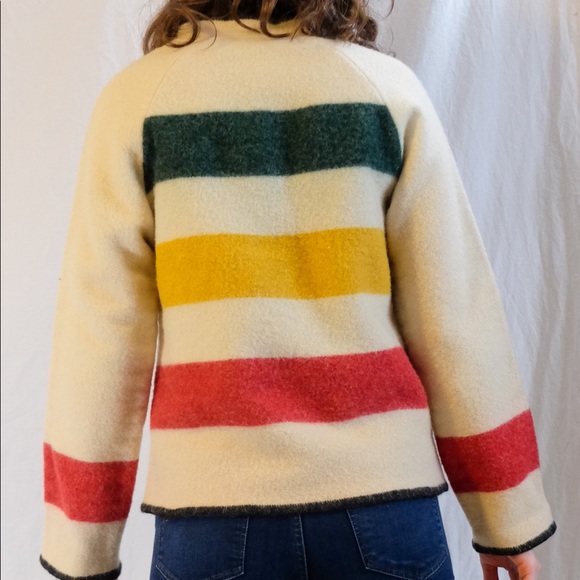 SOLD Wool rich Hudson Bay pullover - Picture 5 of 7